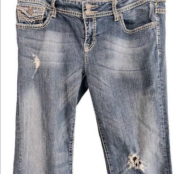 Womens Vigoss Fit Boot destroyed ripped jeans w/flap back pockets - Picture 3 of 9